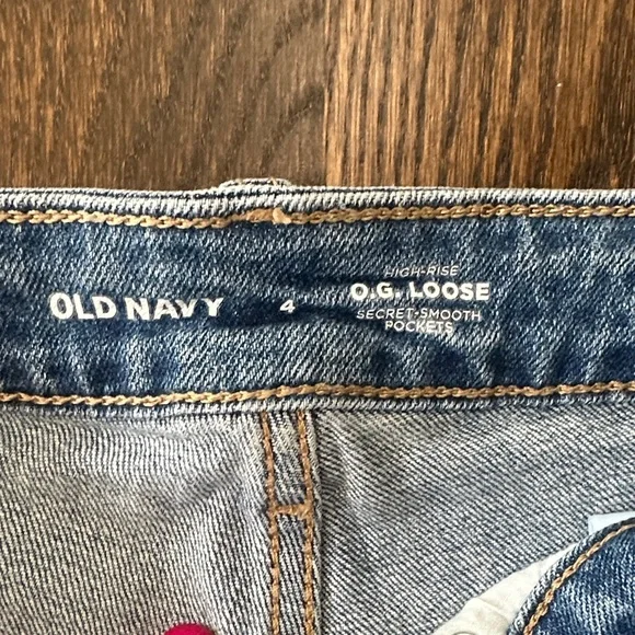 Old Navy Light Blue Straight Leg Jeans - Picture 2 of 5